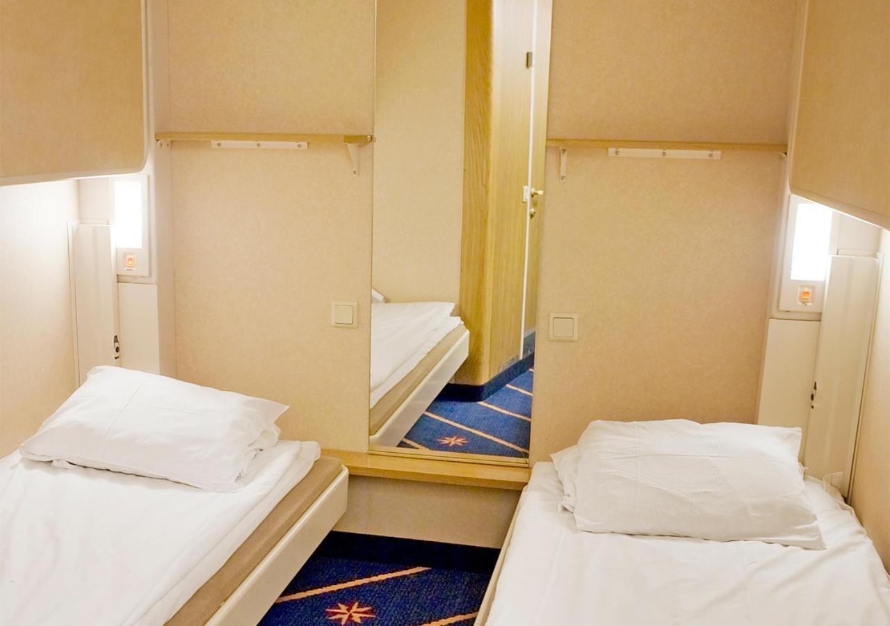 Hotel Viking Line Ferry Viking Cinderella - One-Way Journey From Stockholm To Helsinki Chambre photo