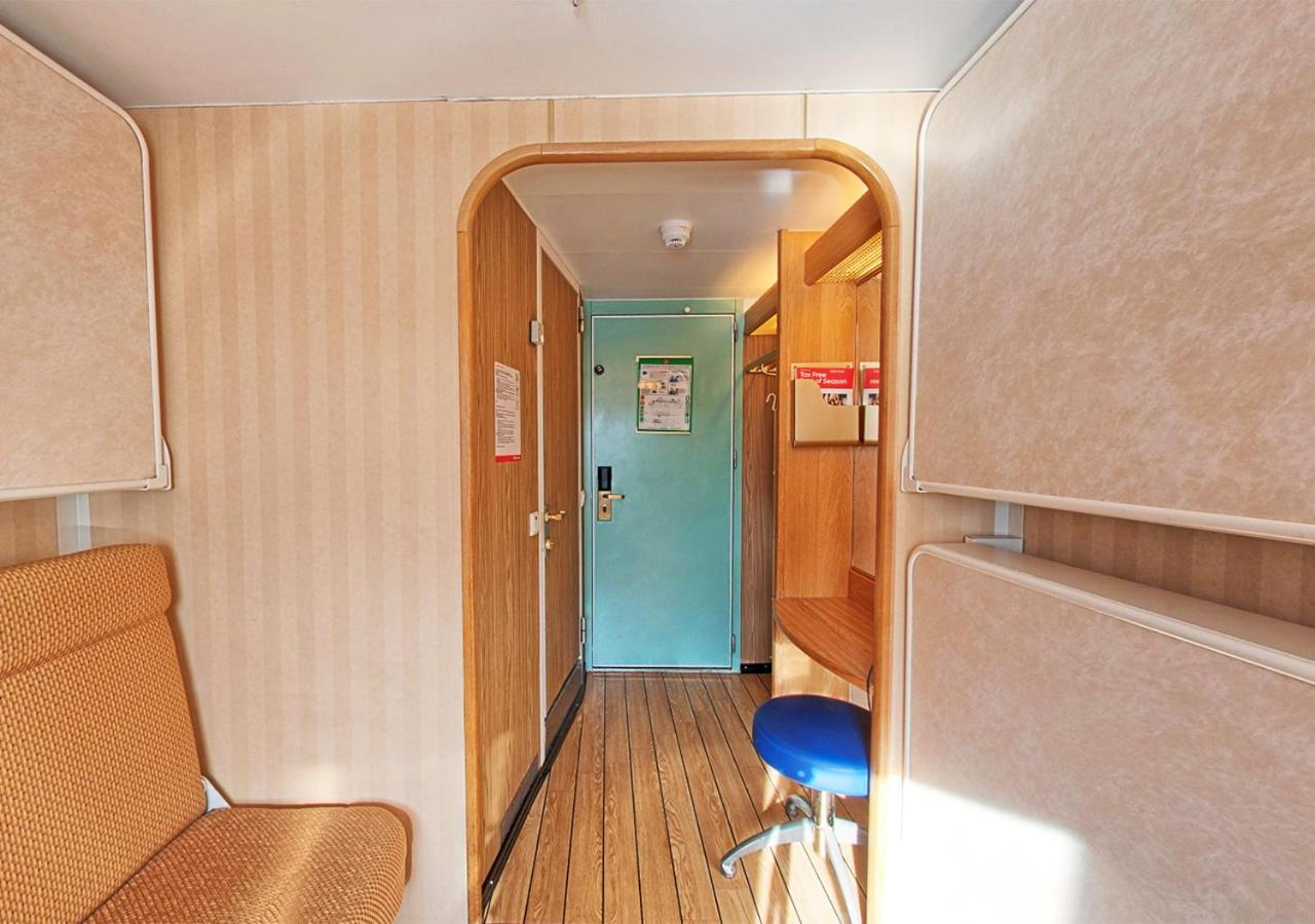 Hotel Viking Line Ferry Viking Cinderella - One-Way Journey From Stockholm To Helsinki Chambre photo
